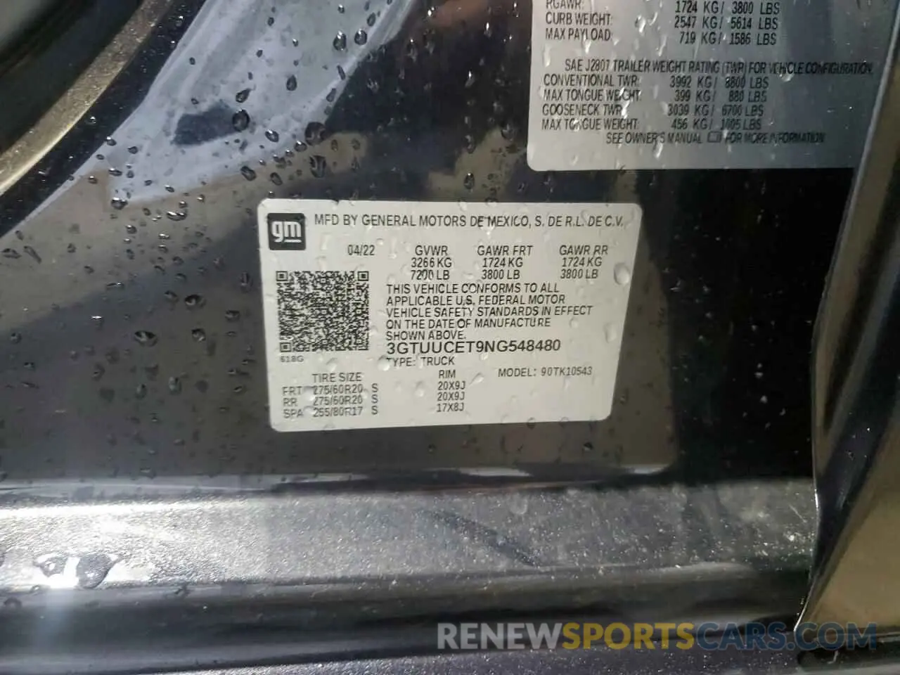 12 Photograph of a damaged car 3GTUUCET9NG548480 GMC SIERRA 2022