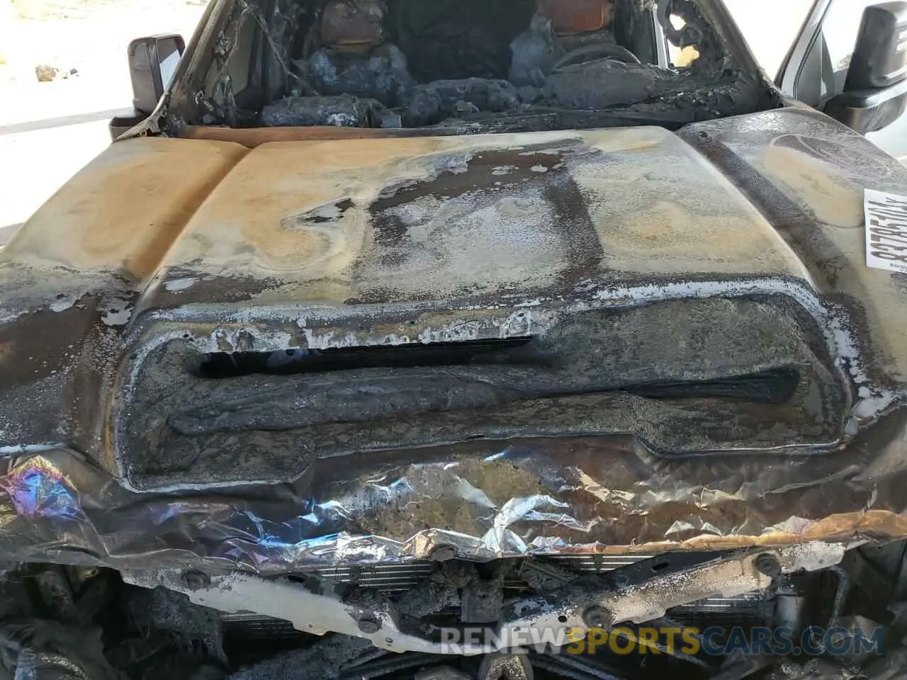 7 Photograph of a damaged car 3GTUUFEL1NG568630 GMC SIERRA 2022