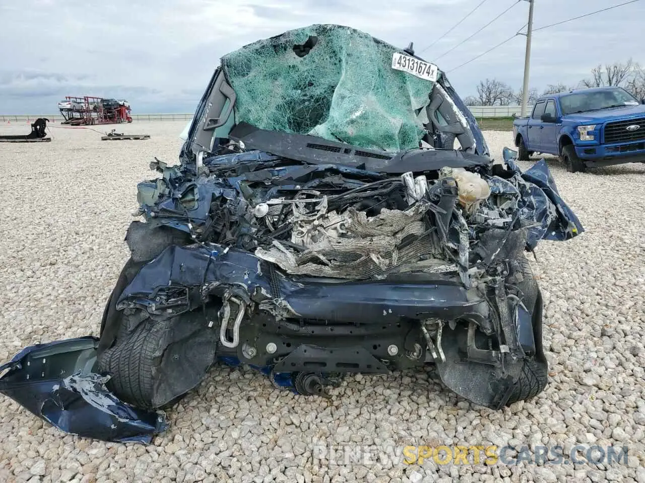 5 Photograph of a damaged car 3GTUUGED6NG609574 GMC SIERRA 2022