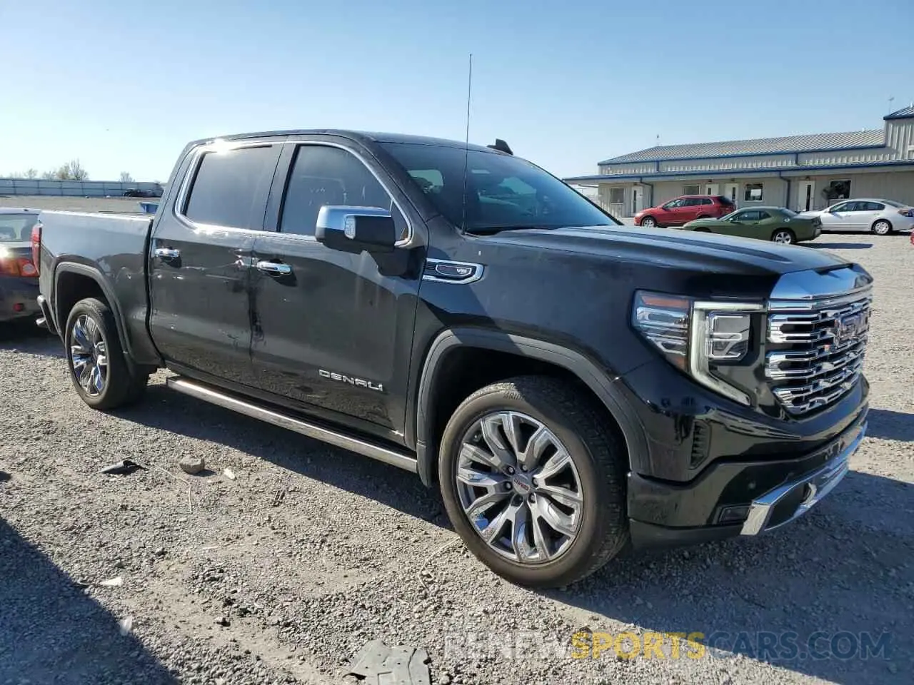 4 Photograph of a damaged car 3GTUUGED9NG685418 GMC SIERRA 2022