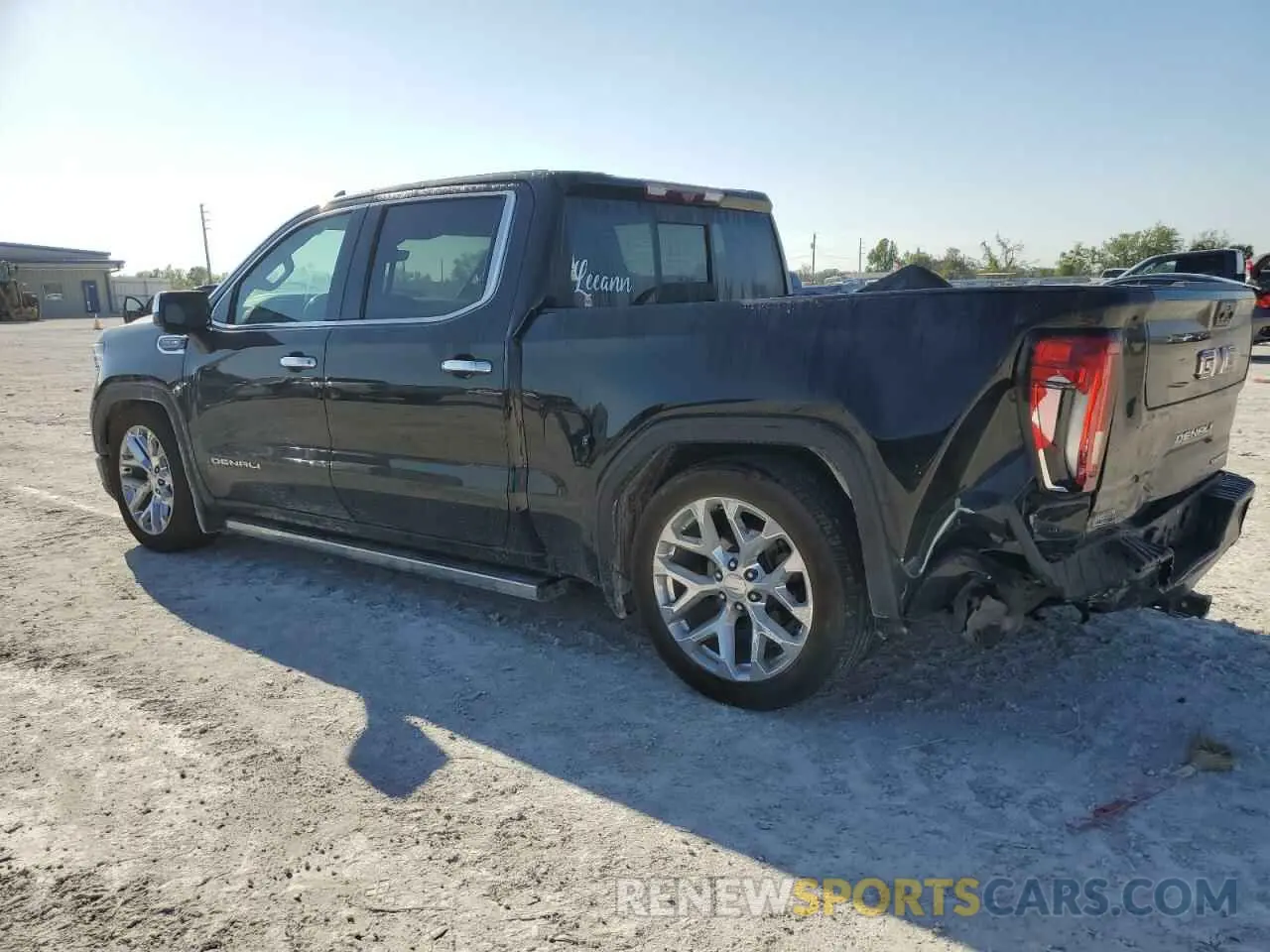 2 Photograph of a damaged car 3GTUUGEL8NG506373 GMC SIERRA 2022