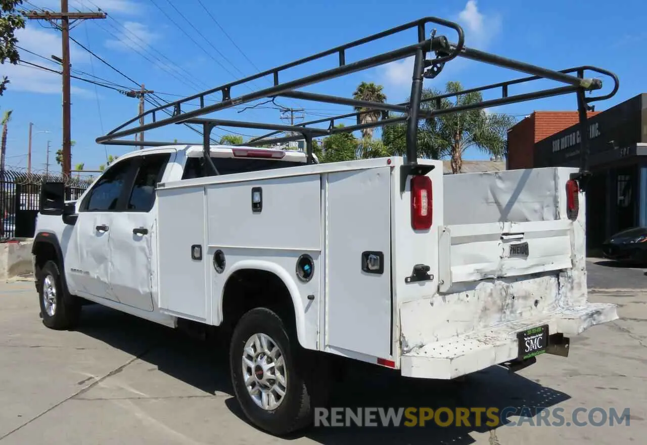 4 Photograph of a damaged car 1GD29LEY8PF210895 GMC SIERRA 2023