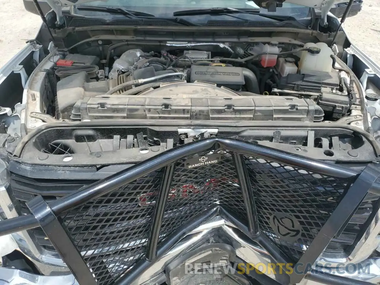 11 Photograph of a damaged car 1GT48PEYXPF201803 GMC SIERRA 2023