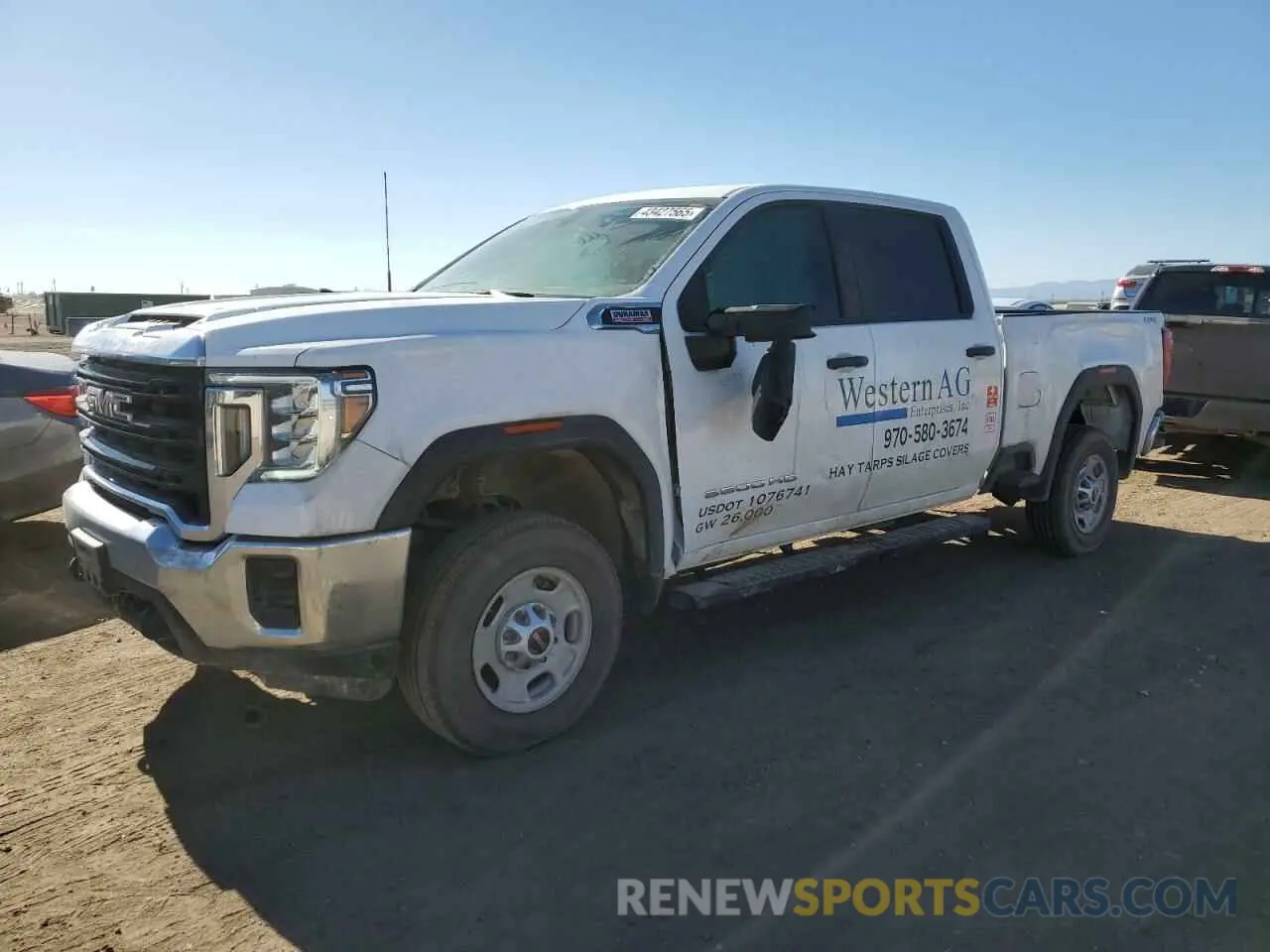 1 Photograph of a damaged car 1GT49LEY8PF227967 GMC SIERRA 2023