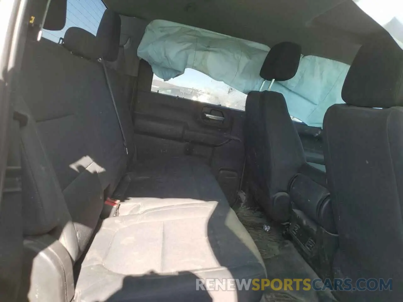 10 Photograph of a damaged car 1GT49LEY8PF227967 GMC SIERRA 2023