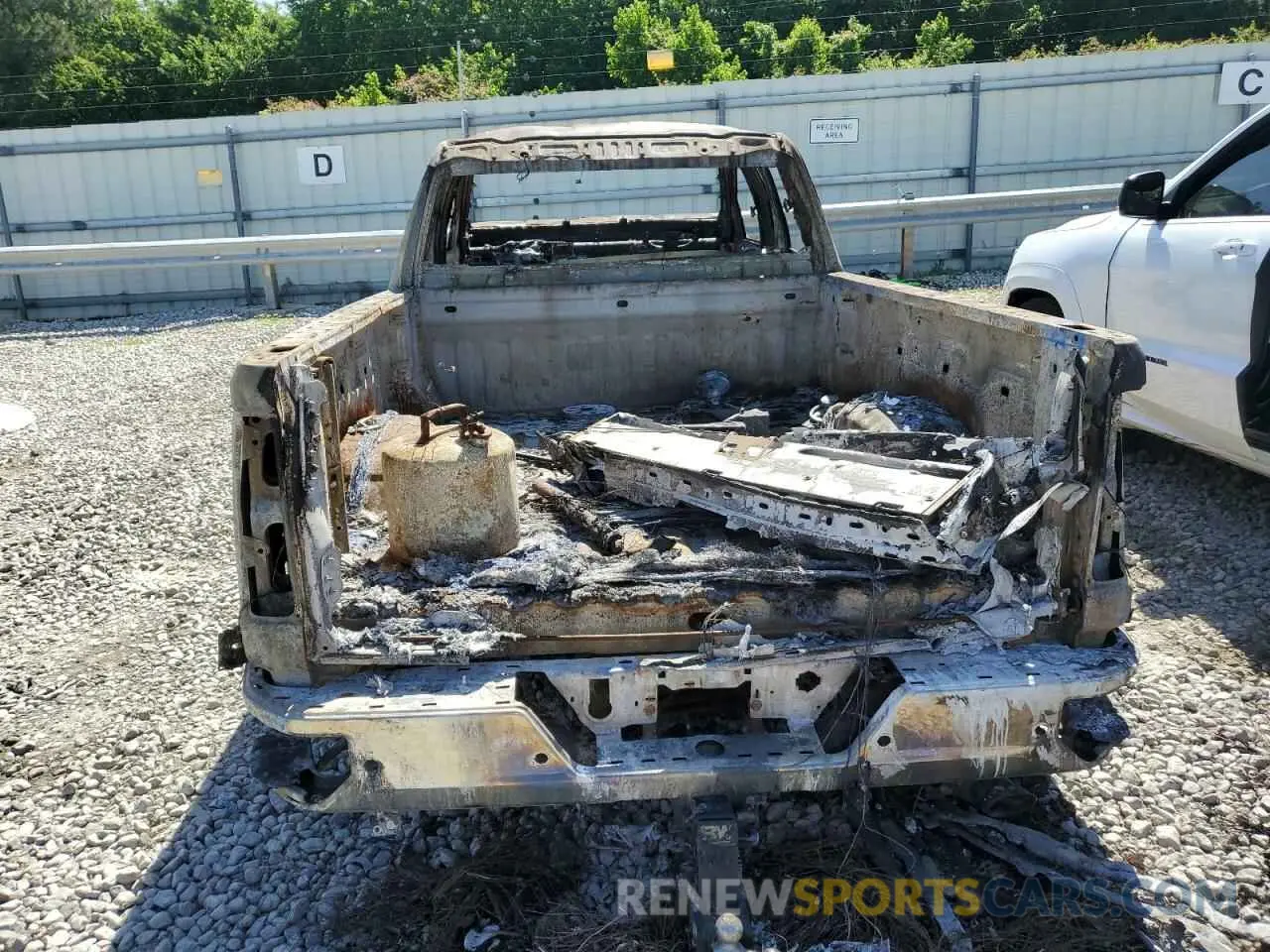 6 Photograph of a damaged car 1GT49NE73PF174985 GMC SIERRA 2023