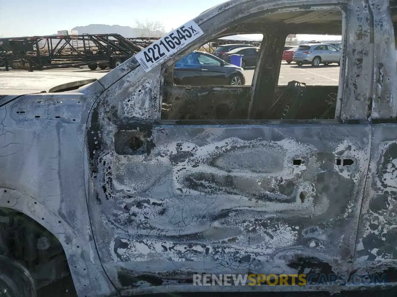 7 Photograph of a damaged car 1GT49NEY0PF108693 GMC SIERRA 2023