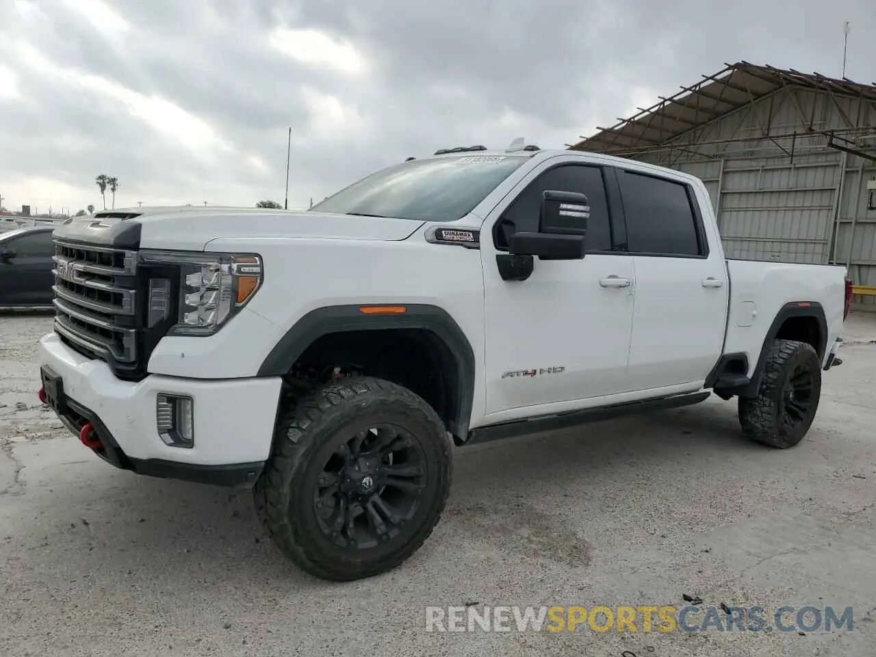 1 Photograph of a damaged car 1GT49PEY3PF161707 GMC SIERRA 2023