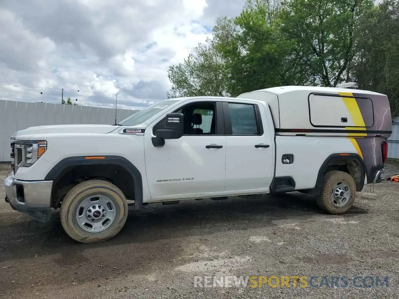 1 Photograph of a damaged car 1GT59LEY4PF113906 GMC SIERRA 2023