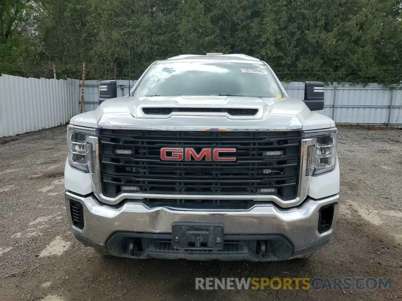5 Photograph of a damaged car 1GT59LEY4PF113906 GMC SIERRA 2023
