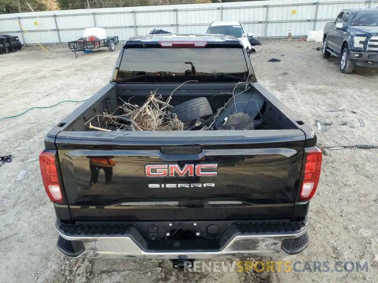 6 Photograph of a damaged car 1GTPUAEK9PZ242102 GMC SIERRA 2023