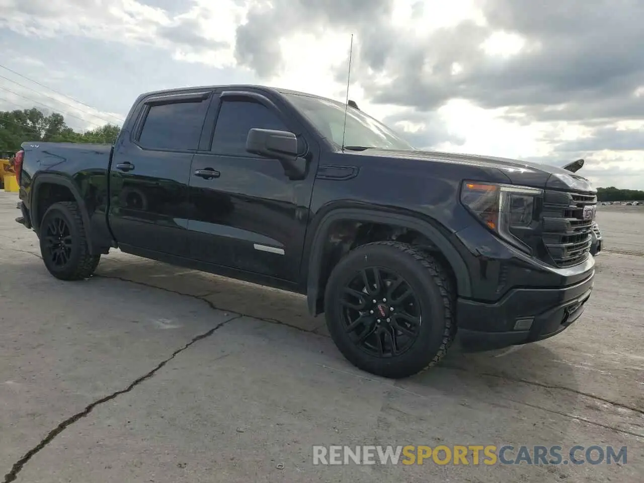 4 Photograph of a damaged car 1GTPUCEK1PZ109507 GMC SIERRA 2023