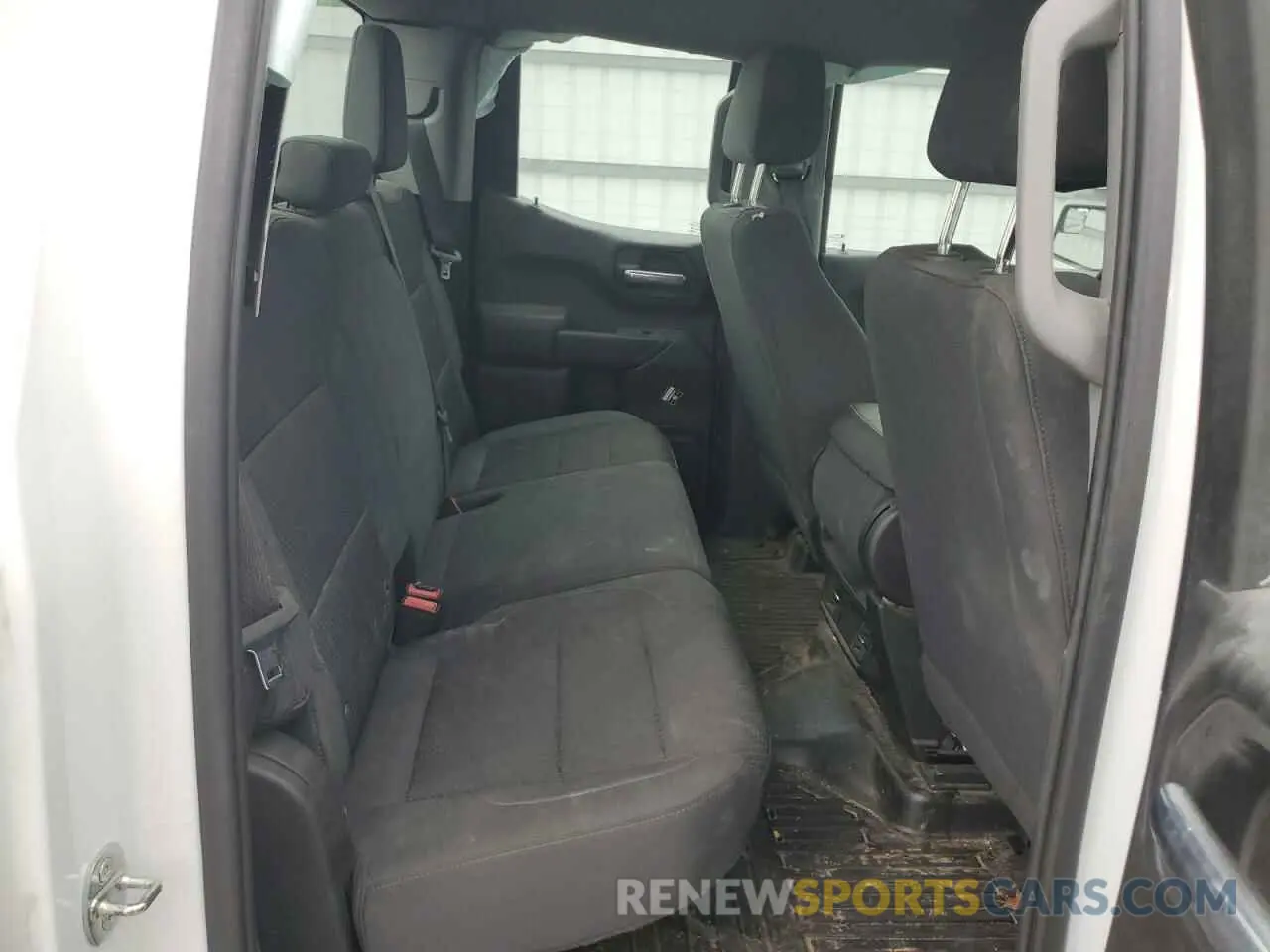 10 Photograph of a damaged car 1GTRHAEK9PZ129005 GMC SIERRA 2023