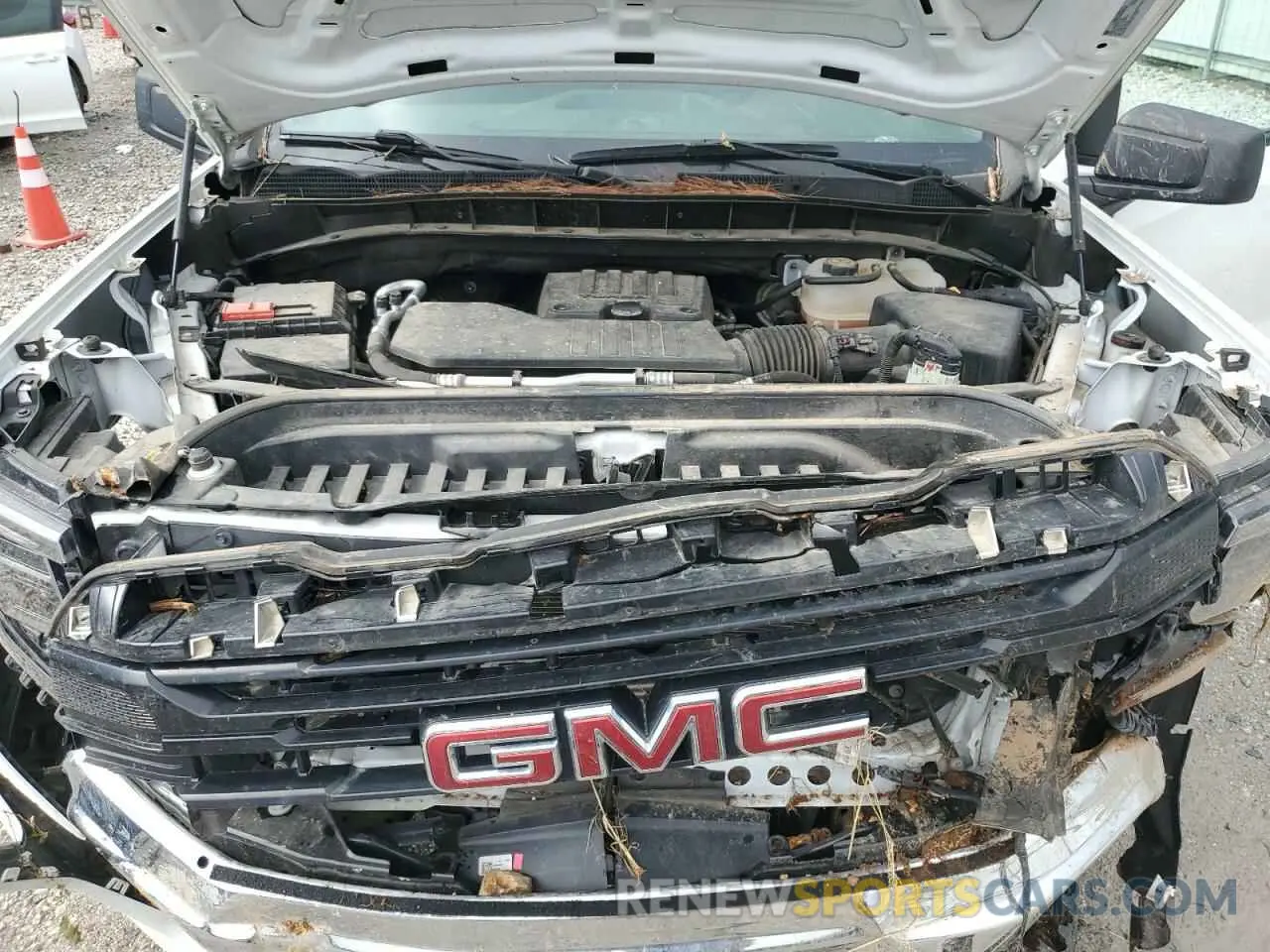 11 Photograph of a damaged car 1GTRHAEK9PZ129005 GMC SIERRA 2023