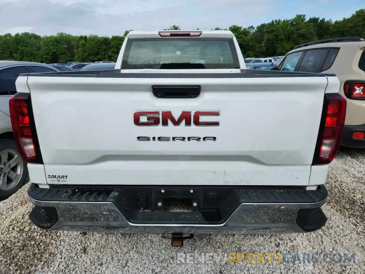6 Photograph of a damaged car 1GTRHAEK9PZ129005 GMC SIERRA 2023