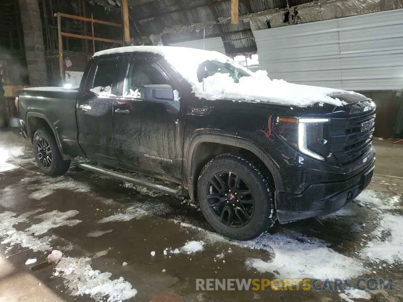 4 Photograph of a damaged car 1GTRUAEDXPZ300258 GMC SIERRA 2023