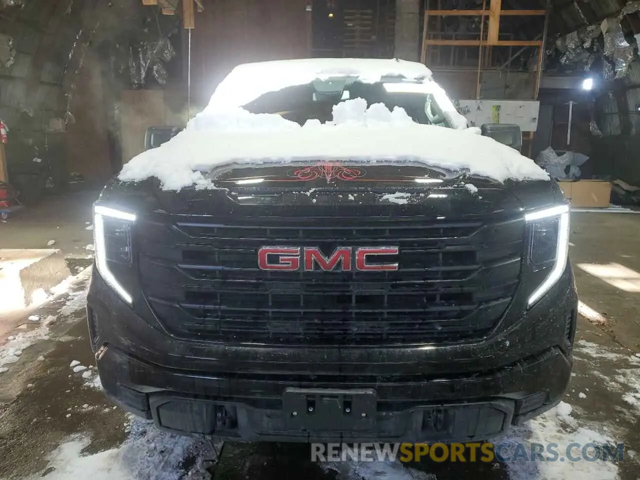 5 Photograph of a damaged car 1GTRUAEDXPZ300258 GMC SIERRA 2023