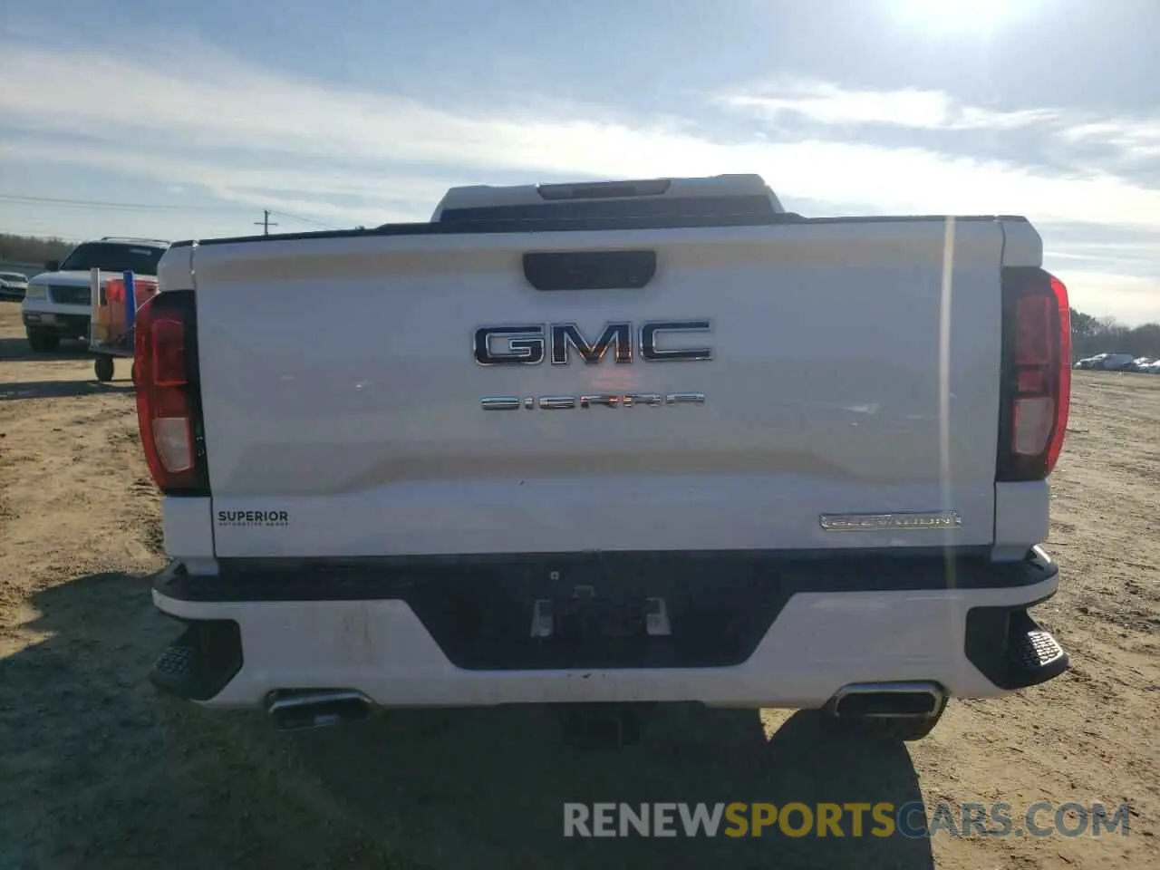 6 Photograph of a damaged car 1GTRUCEDXPZ248433 GMC SIERRA 2023