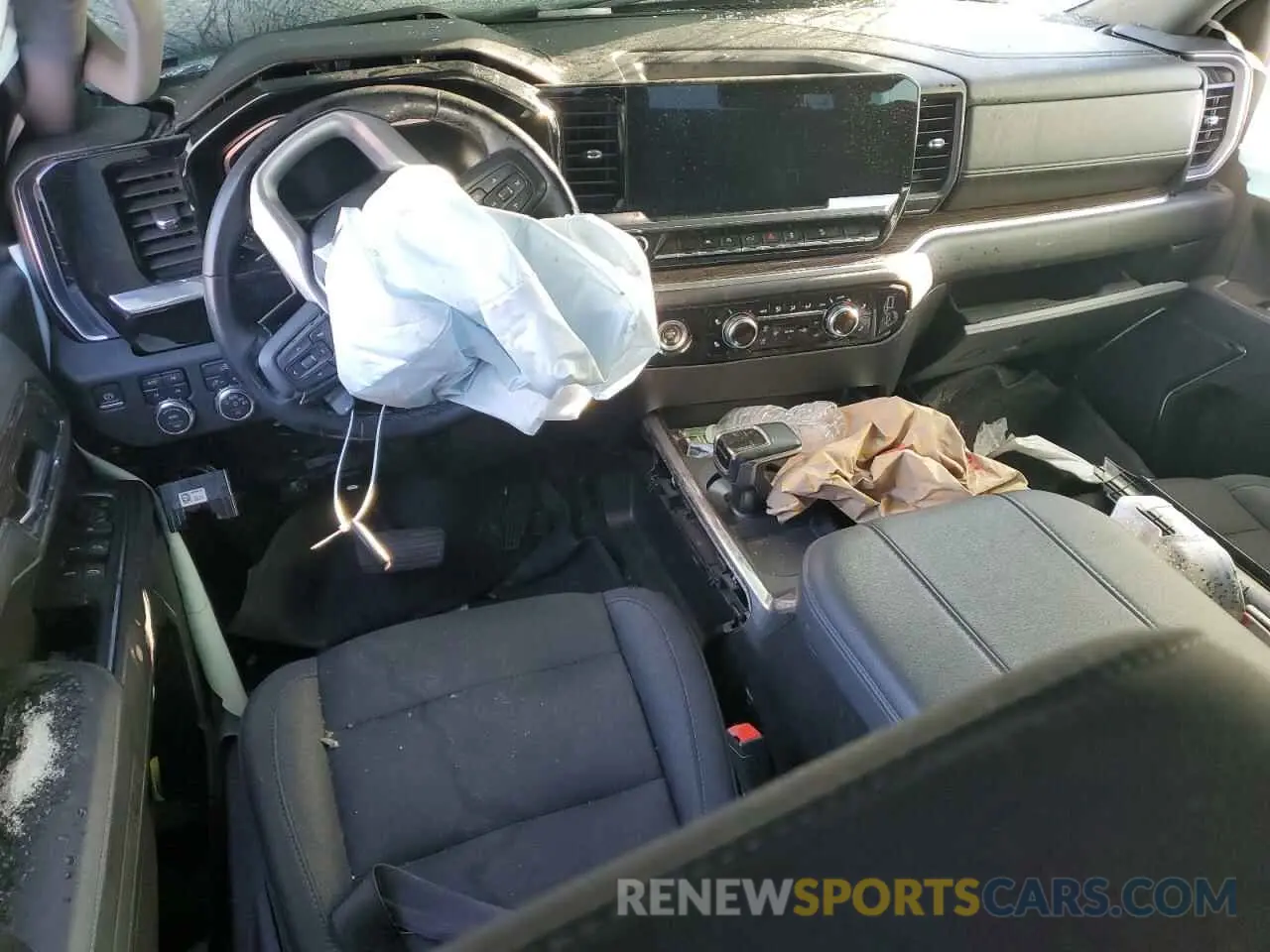 8 Photograph of a damaged car 1GTRUCEDXPZ248433 GMC SIERRA 2023