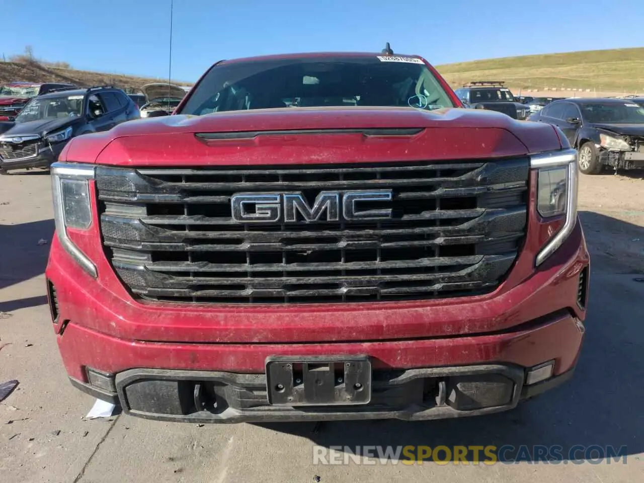 5 Photograph of a damaged car 1GTUUCED5PZ231176 GMC SIERRA 2023