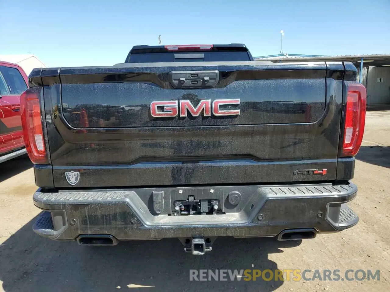6 Photograph of a damaged car 1GTUUEE86PZ149679 GMC SIERRA 2023