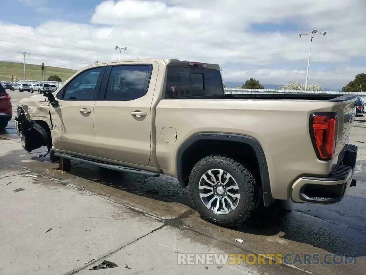 2 Photograph of a damaged car 1GTUUEE89PZ141446 GMC SIERRA 2023