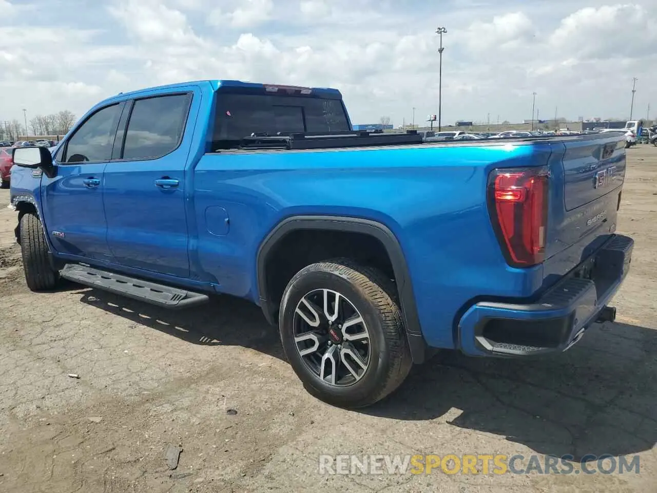 2 Photograph of a damaged car 1GTUUEEL5PZ111302 GMC SIERRA 2023