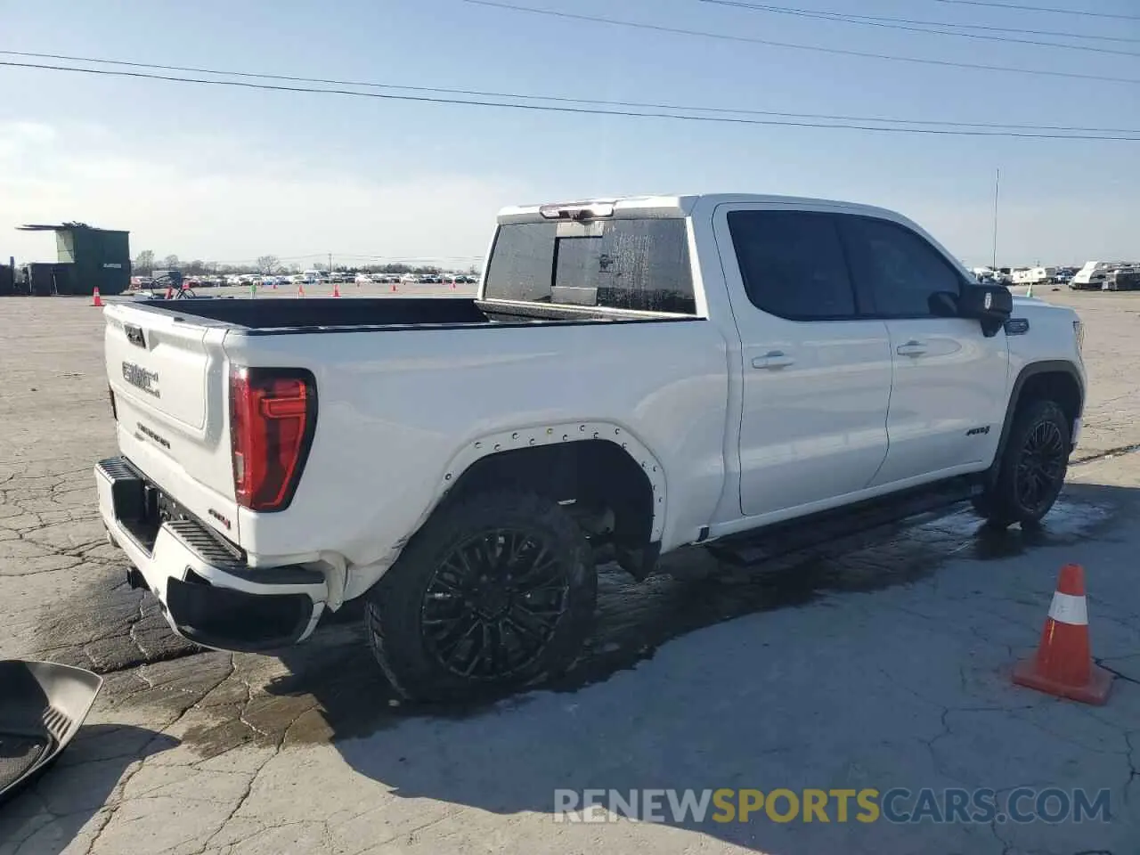 3 Photograph of a damaged car 1GTUUEELXPZ250339 GMC SIERRA 2023