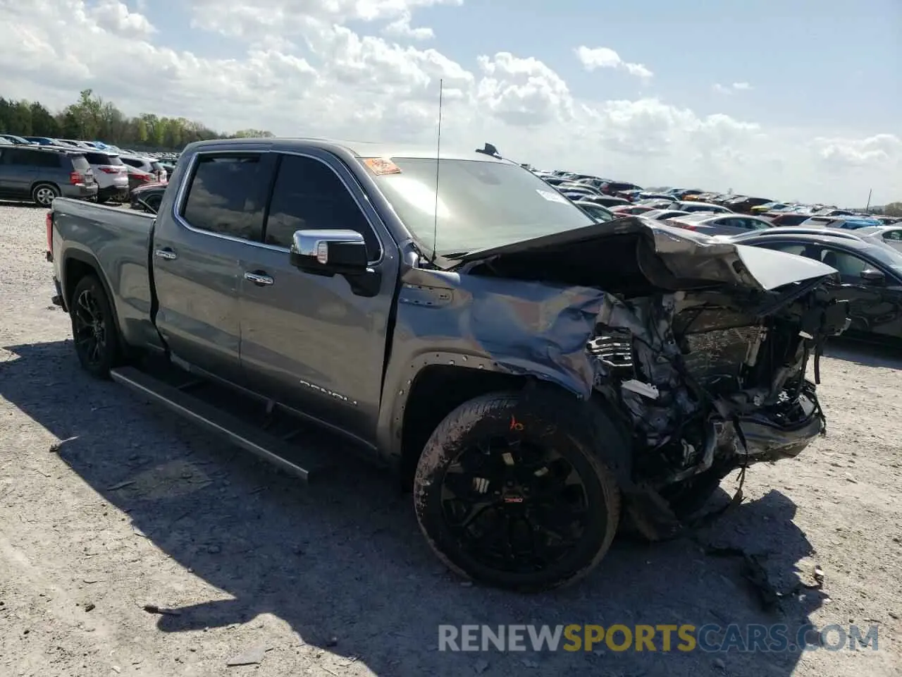4 Photograph of a damaged car 1GTUUGE85PZ155131 GMC SIERRA 2023