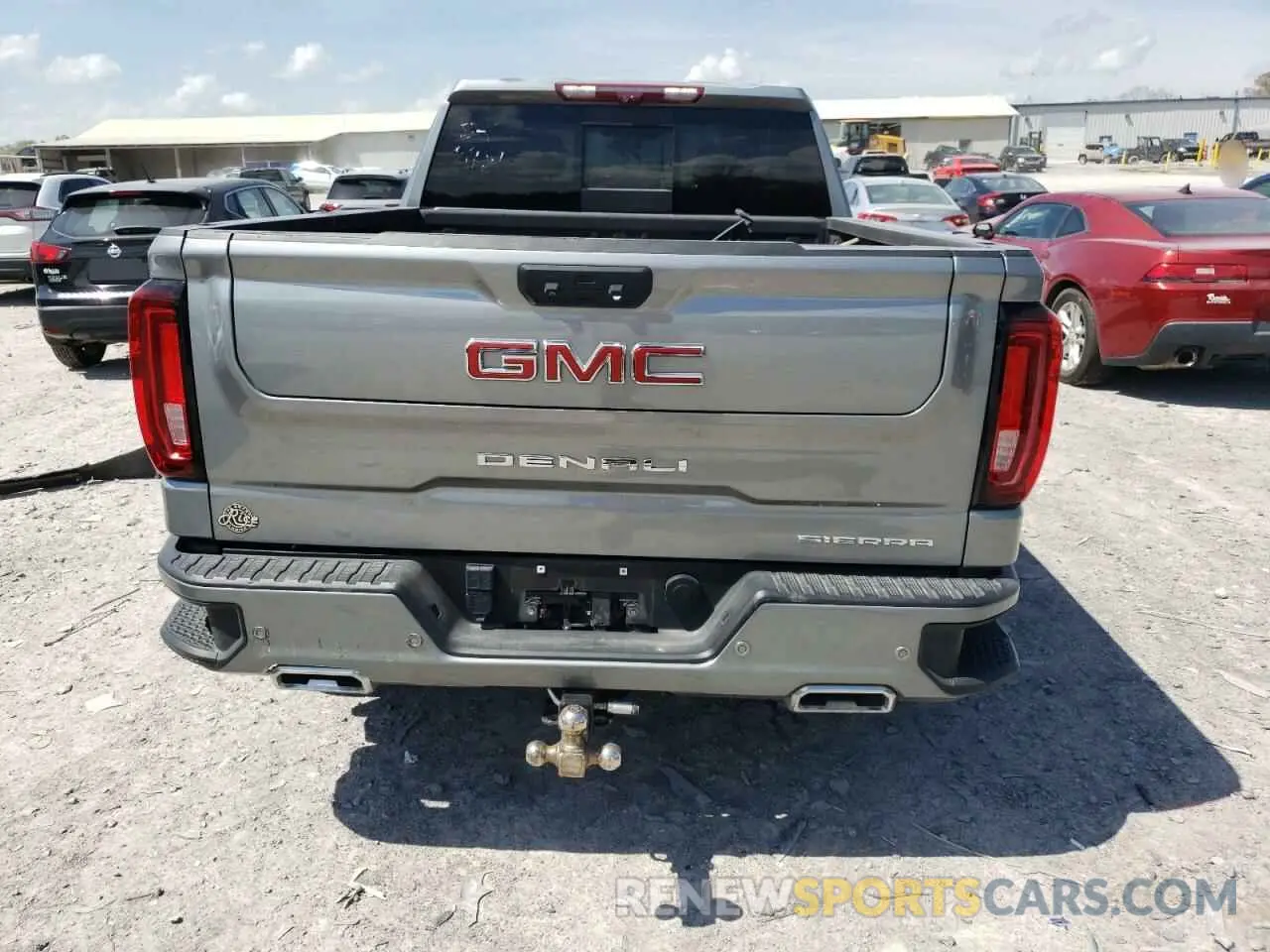 6 Photograph of a damaged car 1GTUUGE85PZ155131 GMC SIERRA 2023
