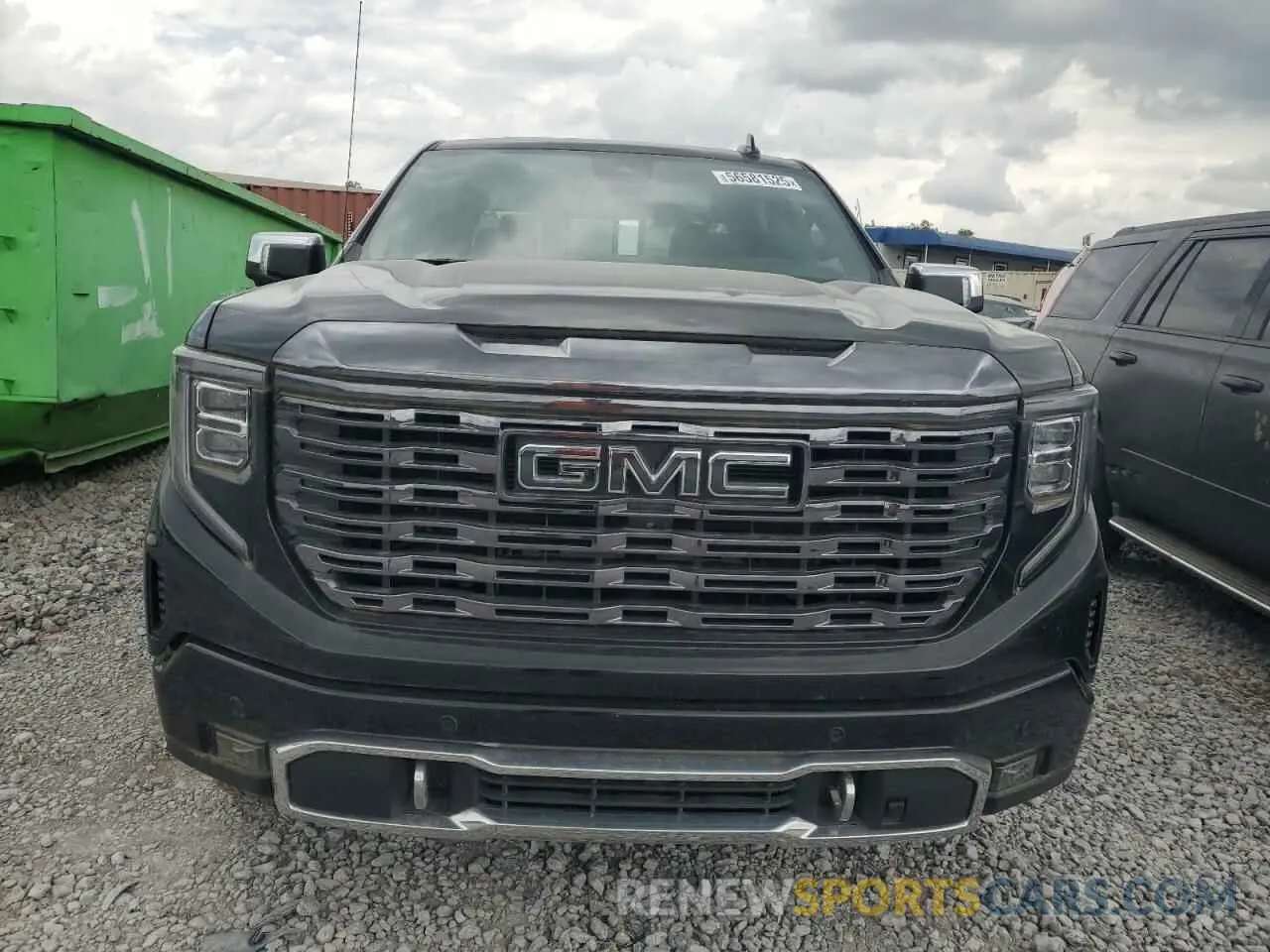 5 Photograph of a damaged car 1GTUUHE83PZ295054 GMC SIERRA 2023