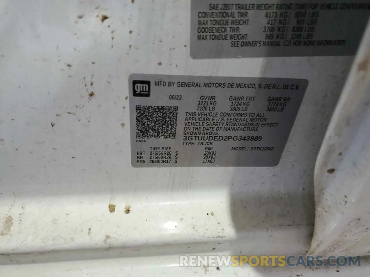 12 Photograph of a damaged car 3GTUUDED2PG343889 GMC SIERRA 2023