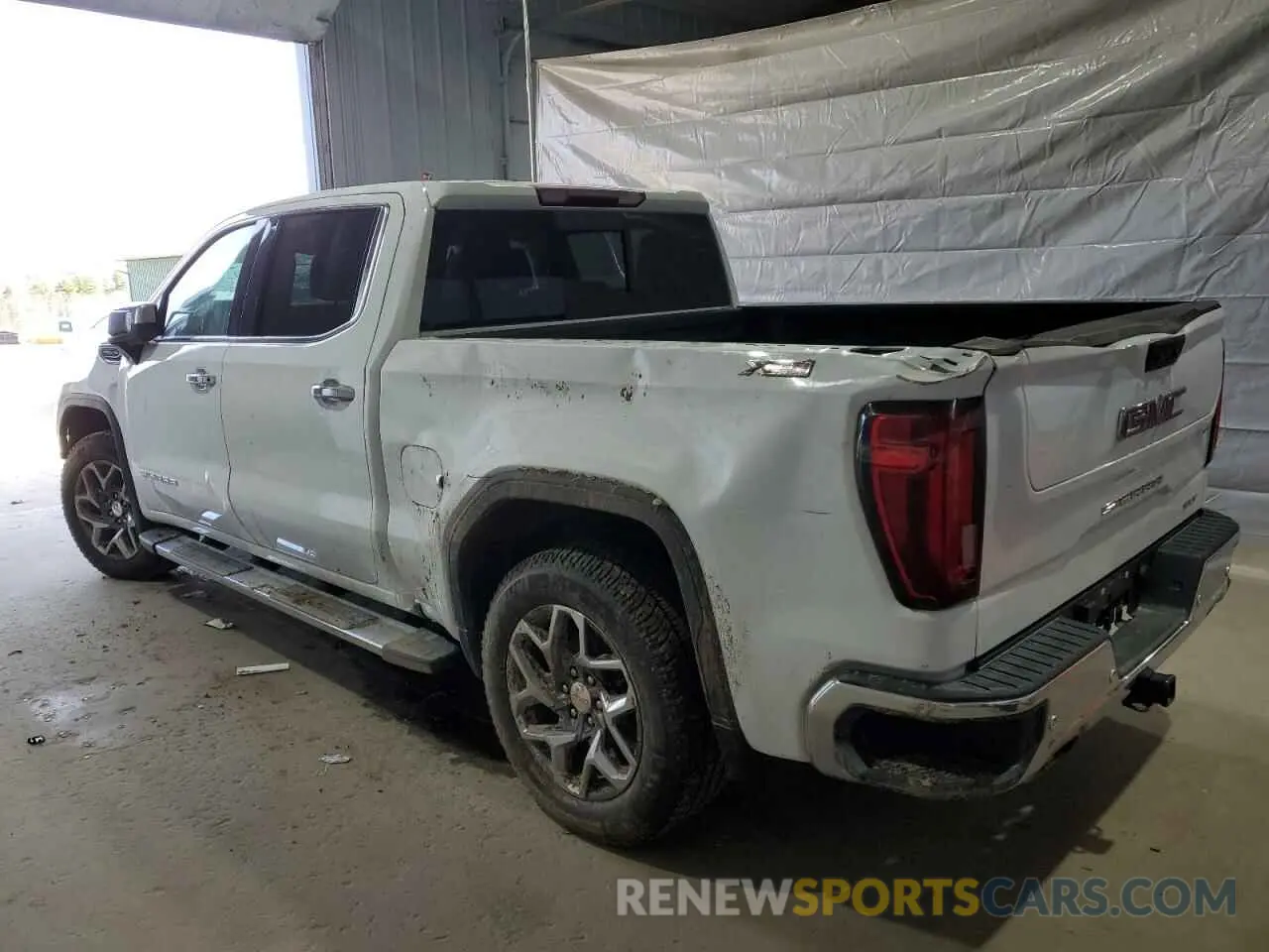 2 Photograph of a damaged car 3GTUUDED2PG343889 GMC SIERRA 2023