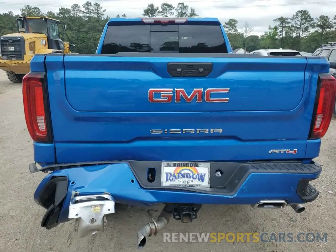 6 Photograph of a damaged car 3GTUUEE85PG341949 GMC SIERRA 2023