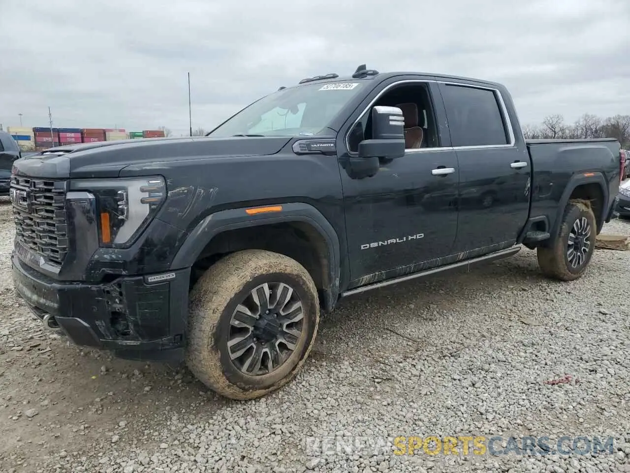 1 Photograph of a damaged car 1GT19XEY8RF352819 GMC SIERRA 2024