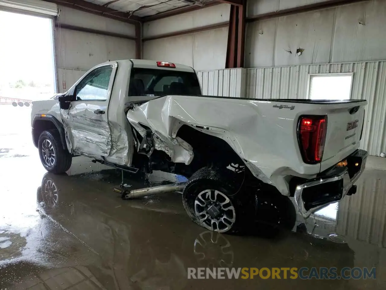 2 Photograph of a damaged car 1GT39SE77RF167552 GMC SIERRA 2024
