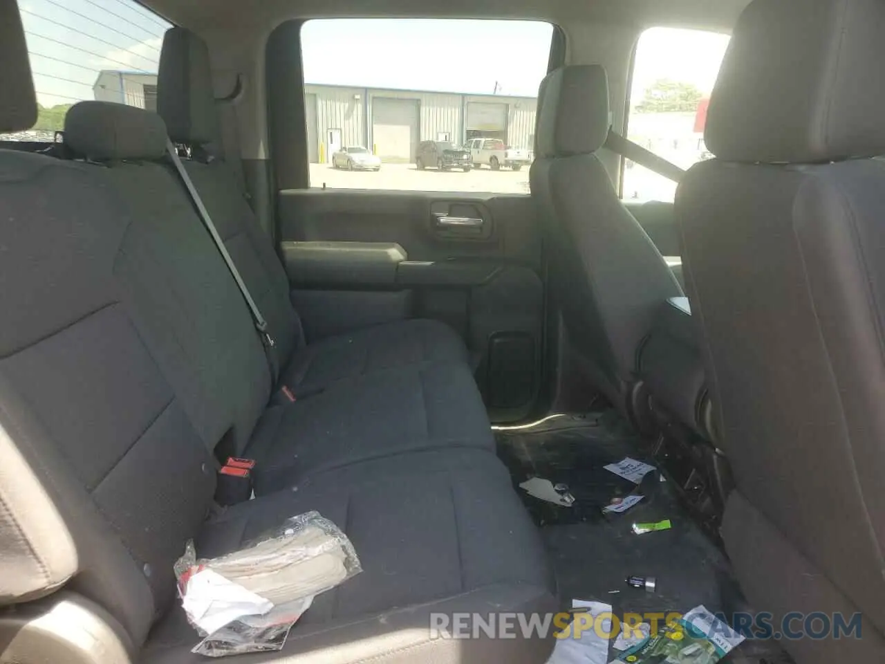 10 Photograph of a damaged car 1GT49LE76RF401495 GMC SIERRA 2024