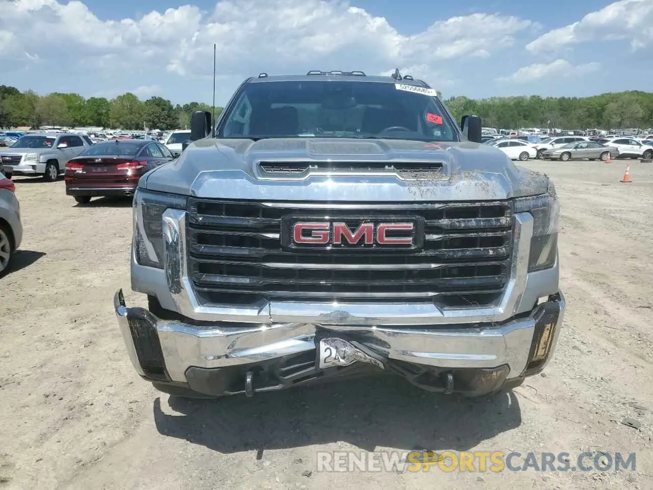 5 Photograph of a damaged car 1GT49LE76RF401495 GMC SIERRA 2024