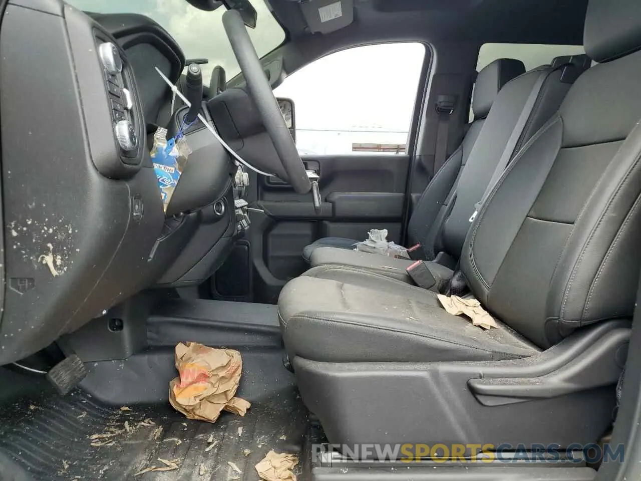 7 Photograph of a damaged car 1GT49LEY8RF457110 GMC SIERRA 2024