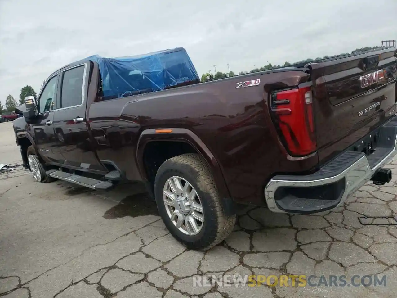 2 Photograph of a damaged car 1GT49NE75RF284987 GMC SIERRA 2024