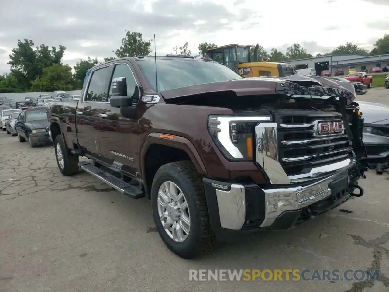 4 Photograph of a damaged car 1GT49NE75RF284987 GMC SIERRA 2024