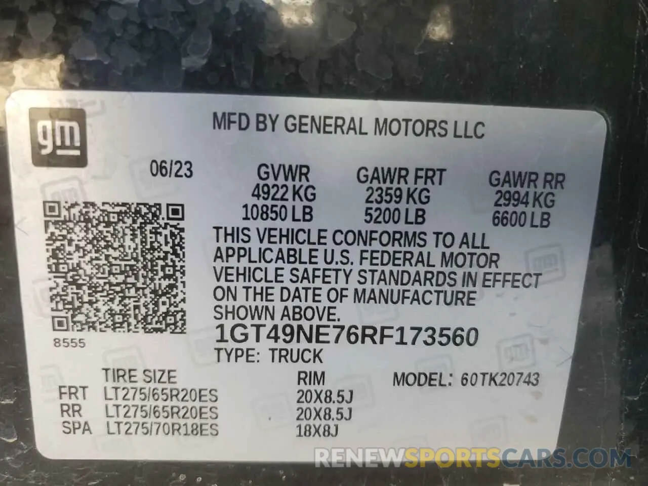 12 Photograph of a damaged car 1GT49NE76RF173560 GMC SIERRA 2024