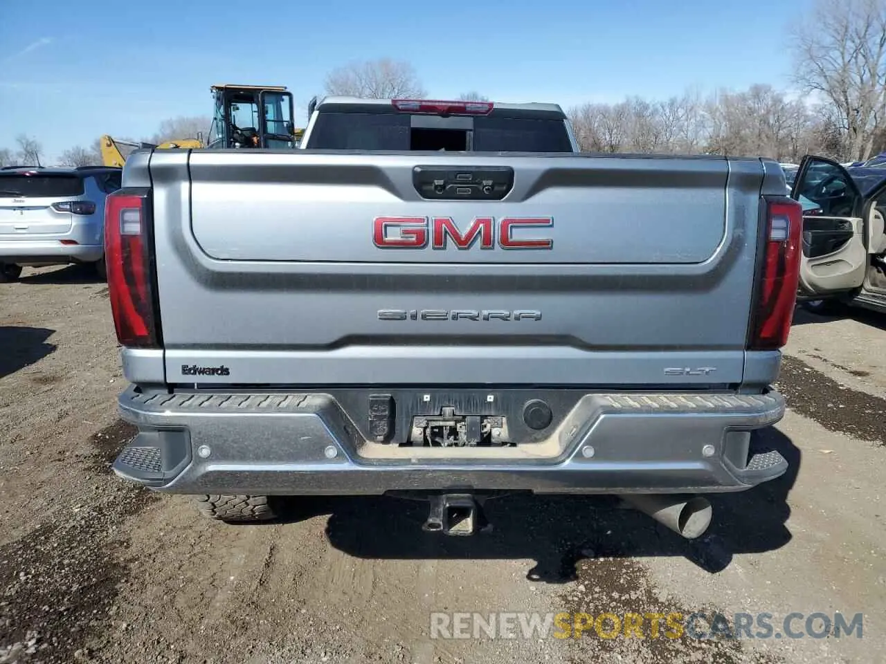 6 Photograph of a damaged car 1GT49NEYXRF350913 GMC SIERRA 2024
