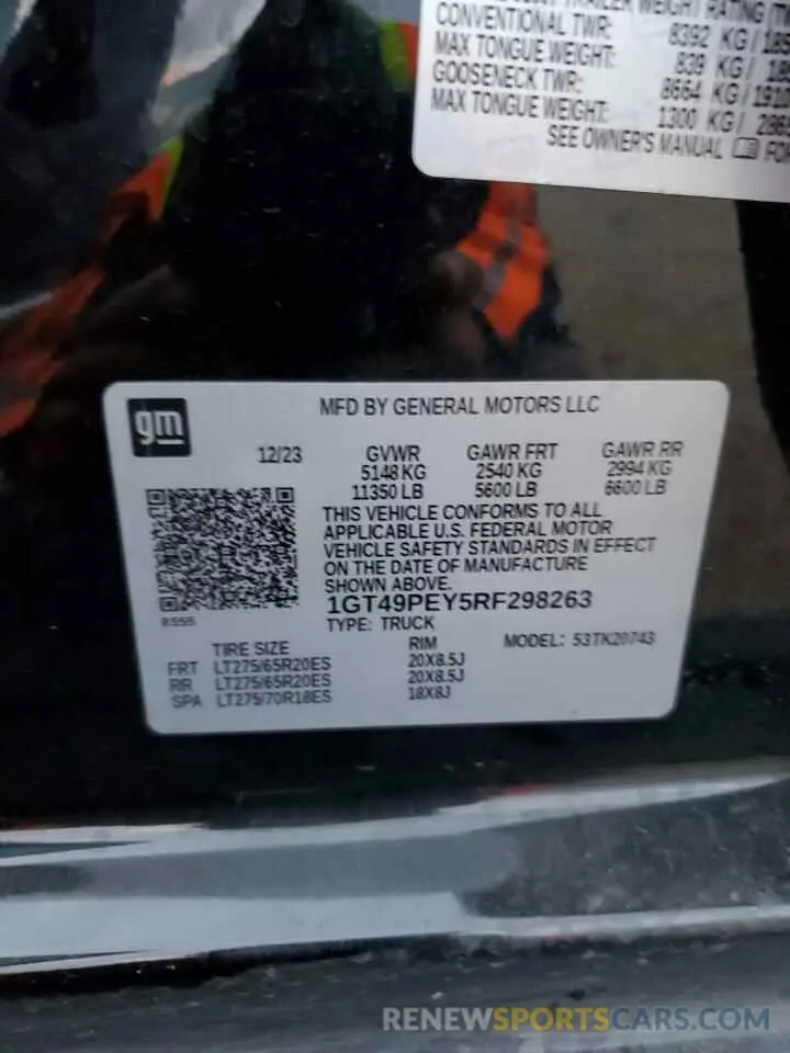 12 Photograph of a damaged car 1GT49PEY5RF298263 GMC SIERRA 2024