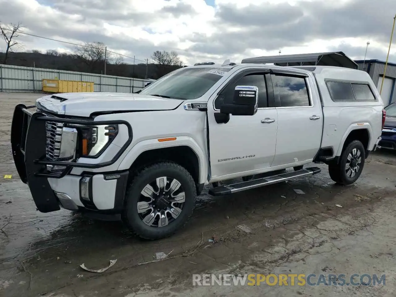 1 Photograph of a damaged car 1GT49RE74RF395604 GMC SIERRA 2024