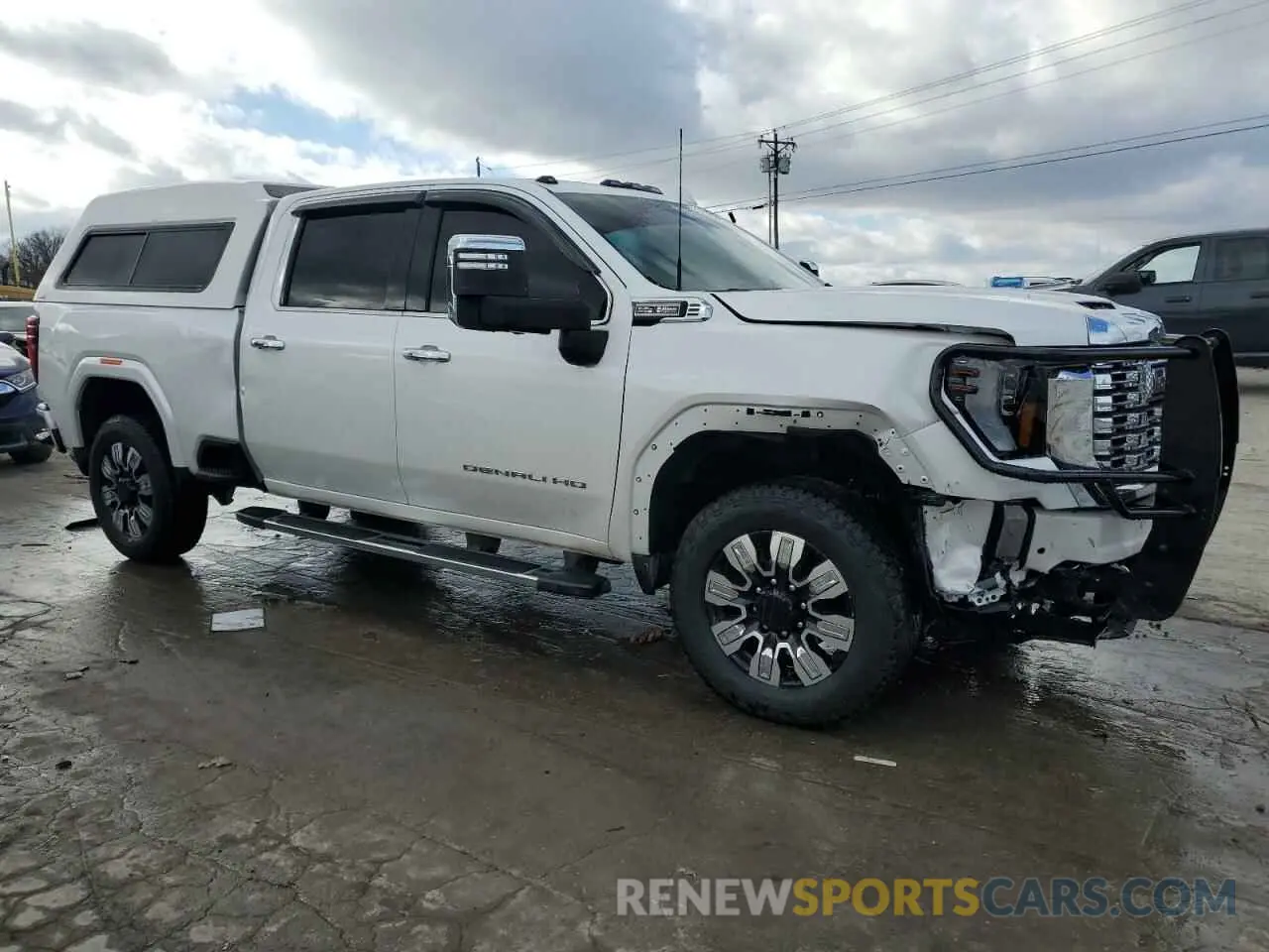 4 Photograph of a damaged car 1GT49RE74RF395604 GMC SIERRA 2024