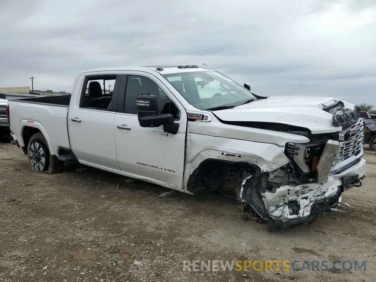 4 Photograph of a damaged car 1GT49REY9RF269439 GMC SIERRA 2024