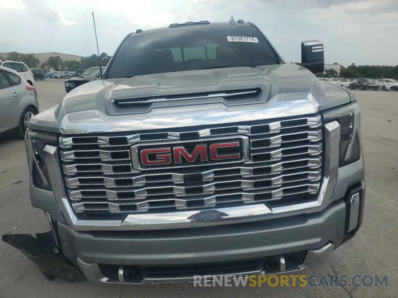 5 Photograph of a damaged car 1GT49WEY1RF291403 GMC SIERRA 2024