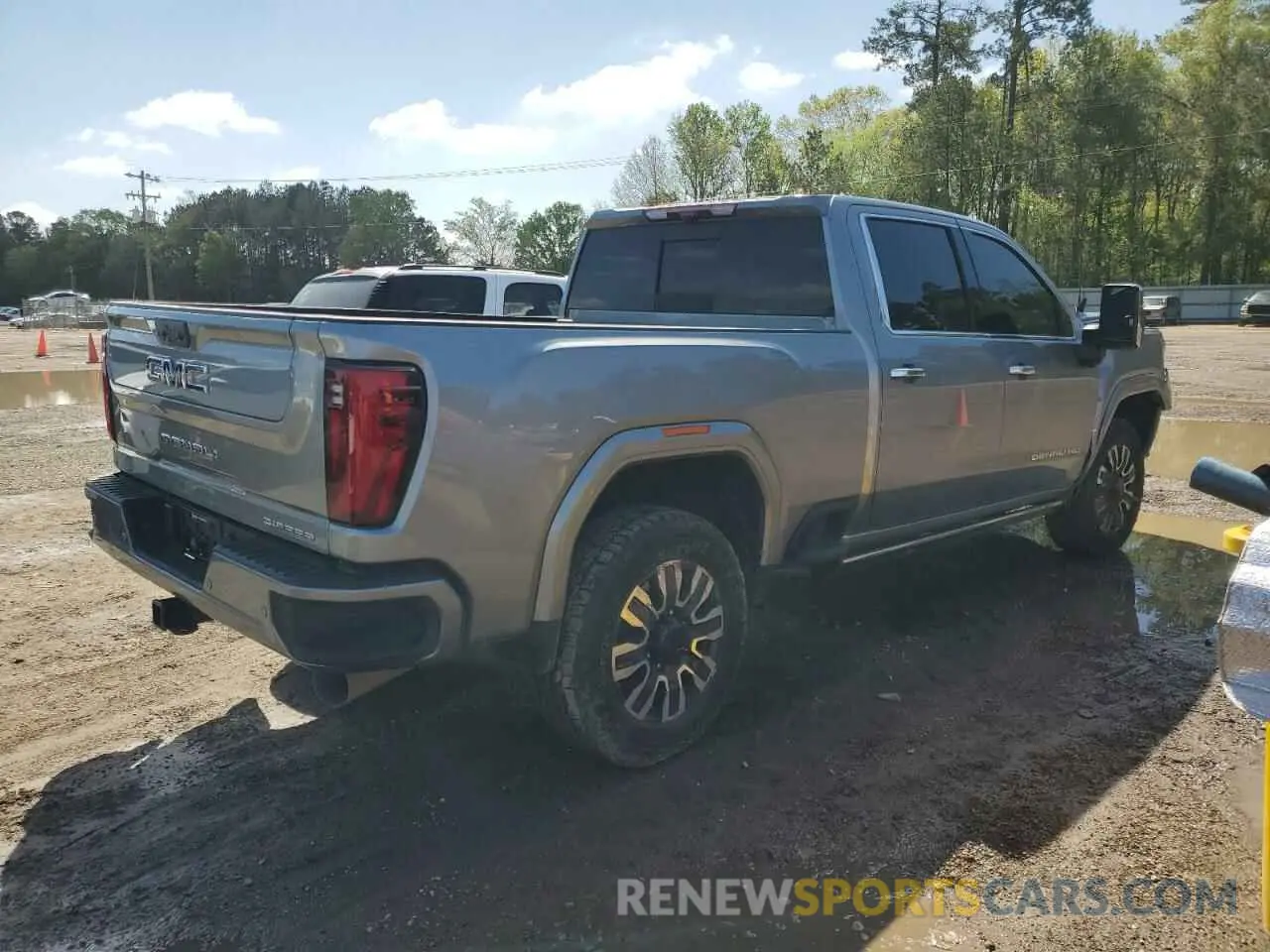 3 Photograph of a damaged car 1GT49YEYXRF144640 GMC SIERRA 2024