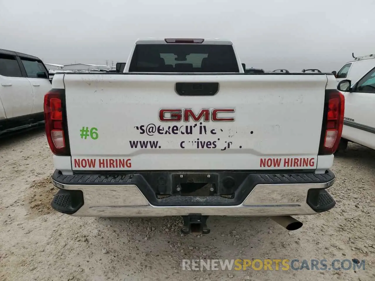 6 Photograph of a damaged car 1GT58LE7XRF163495 GMC SIERRA 2024